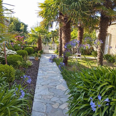 Le Prieure Barfleur Bed & Breakfast Bagian luar foto