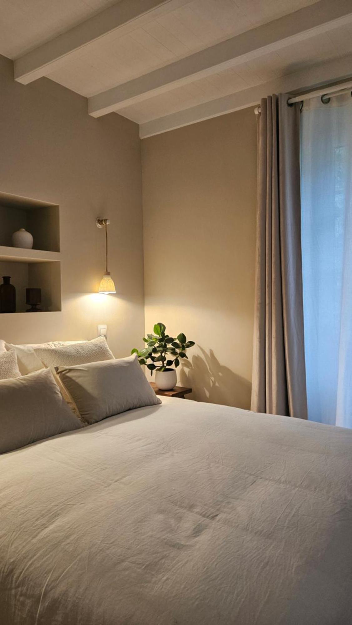 Le Prieure Barfleur Bed & Breakfast Bagian luar foto